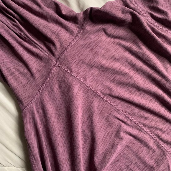 Old Navy women's active hooded sweatshirt, magenta/purple, size medium - Picture 2 of 4